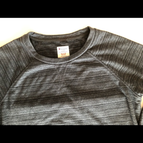 Champion, Men’s Medium, Warm Crewneck Long Sleeve, GUC - Picture 6 of 9